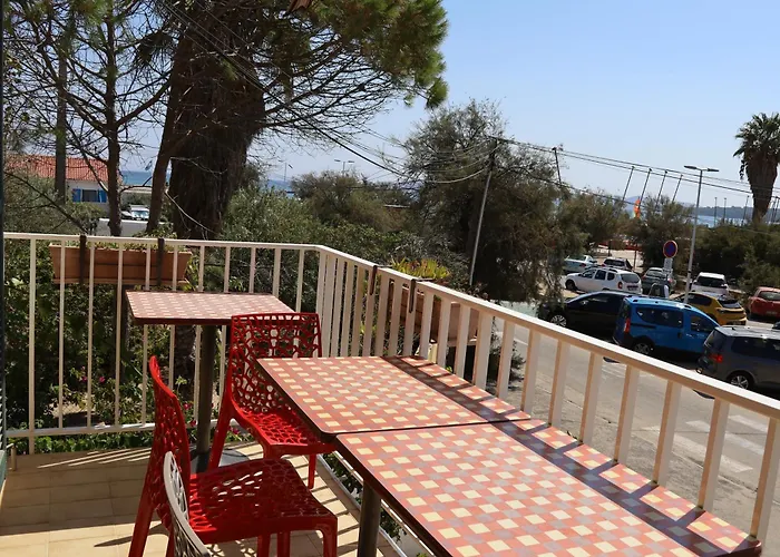 Hyeres-presqu'ile De Giens-la Capte Апартаменты *