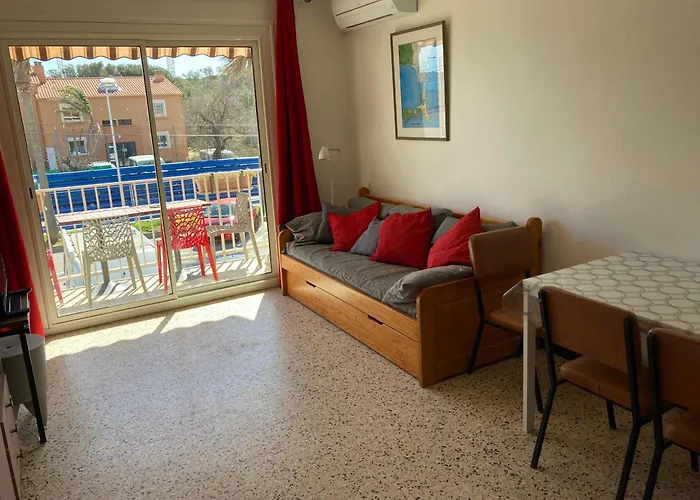 Hyeres-presqu'ile De Giens-la Capte Апартаменты Йер